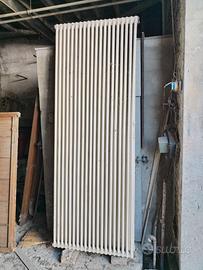 Radiatore verticale altezza 2 metri e 50 cm