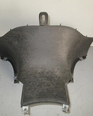 Poggiapiedi pedana APRILIA Scarabeo AP8158921