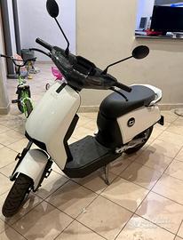 Scooter elettrico