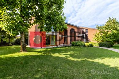 VILLA DI PRESTIGIO POSTIOMA CENTRO RIF" UPA1"