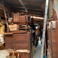 mobili antichi e vecchi