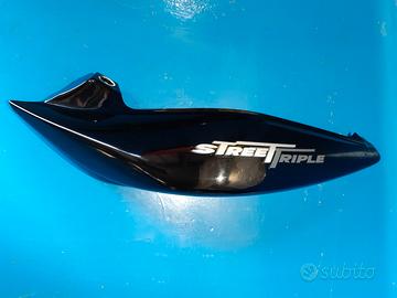 Ricambi triumph street triple 675