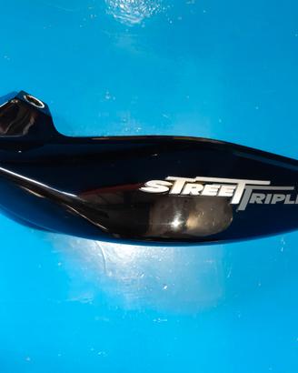 Ricambi triumph street triple 675