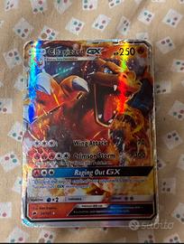 Carta charizard GX
