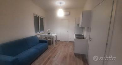 Monolocale in centro dispon da settembre a giugno 