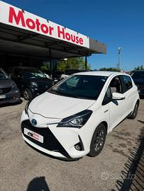 Toyota Yaris 1.5 Hybrid 5 porte Business