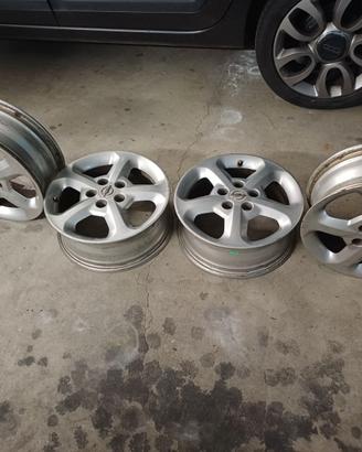Cerchi in lega originale Opel 205 55 R16