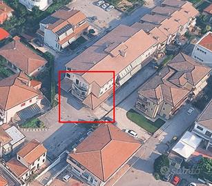 Ufficio con possibilità di cambio uso