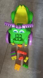 Macchina cavalcabile e mangia blocchi