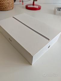 scatola iPad 7 generazione