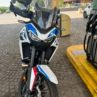 Africa twin 2024 es dct