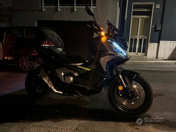 Honda X-adv 750 special edition