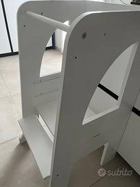 Torre montessoriana marca RocketBaby
