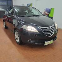 LANCIA Ypsilon 1.2 69 CV 5 porte Platinum