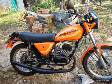 A.M.F HARLEY DAVIDSON 125