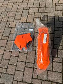 parafango e mascherina ktm