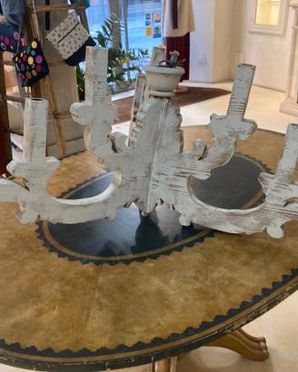 Lampadario in legno