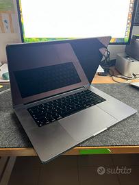 Mac book pro 16’’, 512 Gb