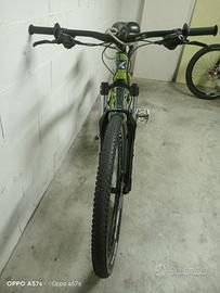 bicicletta giallo fluo per ragazzo 11/14 anni 