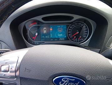 Ford s-max 2.0 Titanium 7 posti
