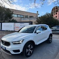 VOLVO XC40 T4 Plug-in Hybrid