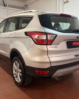 Ford Kuga 2.0 TDCI 120 CV S&S 2WD Business