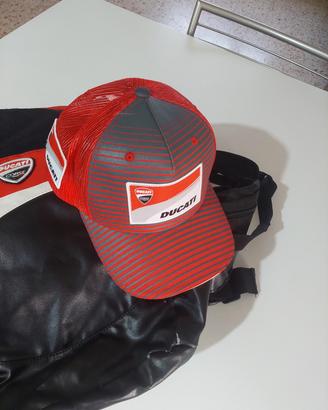 DUCATI ZAINETTO E CAPPELLINO 