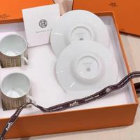 Abiti interi da tazza di caffè