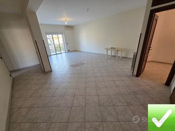 Appartamento Ampio Con Garage Villa San Giovanni