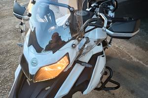 moto Benelli 