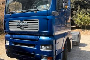 Trattore stradale TGA 18.48
