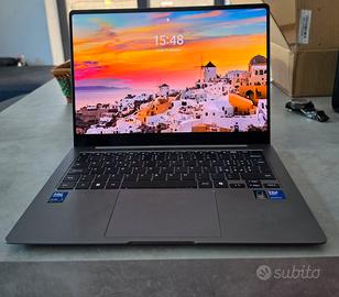 Samsung Galaxy Book5 Pro pari nuovo 