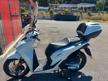 Honda SH 150 - 2025