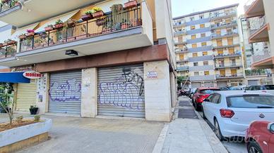 NEGOZIO A PALERMO