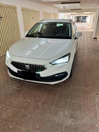 Seat Leon sportstourer 1.5 eTSI DSG 150cv mh