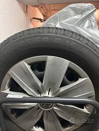 Gomme invernali complete  per  t-roc