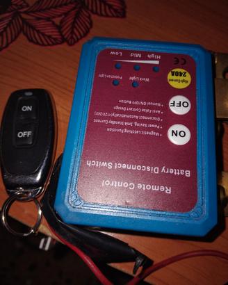 staccabatteria elettronico con 2 telecomandi 