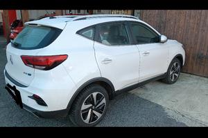 mg zs ev luxury 73 kw