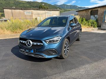 Mercedes GLA 200d 4 Matic auto