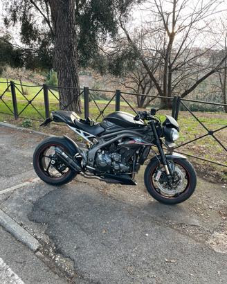 Speed triple 1050 RS