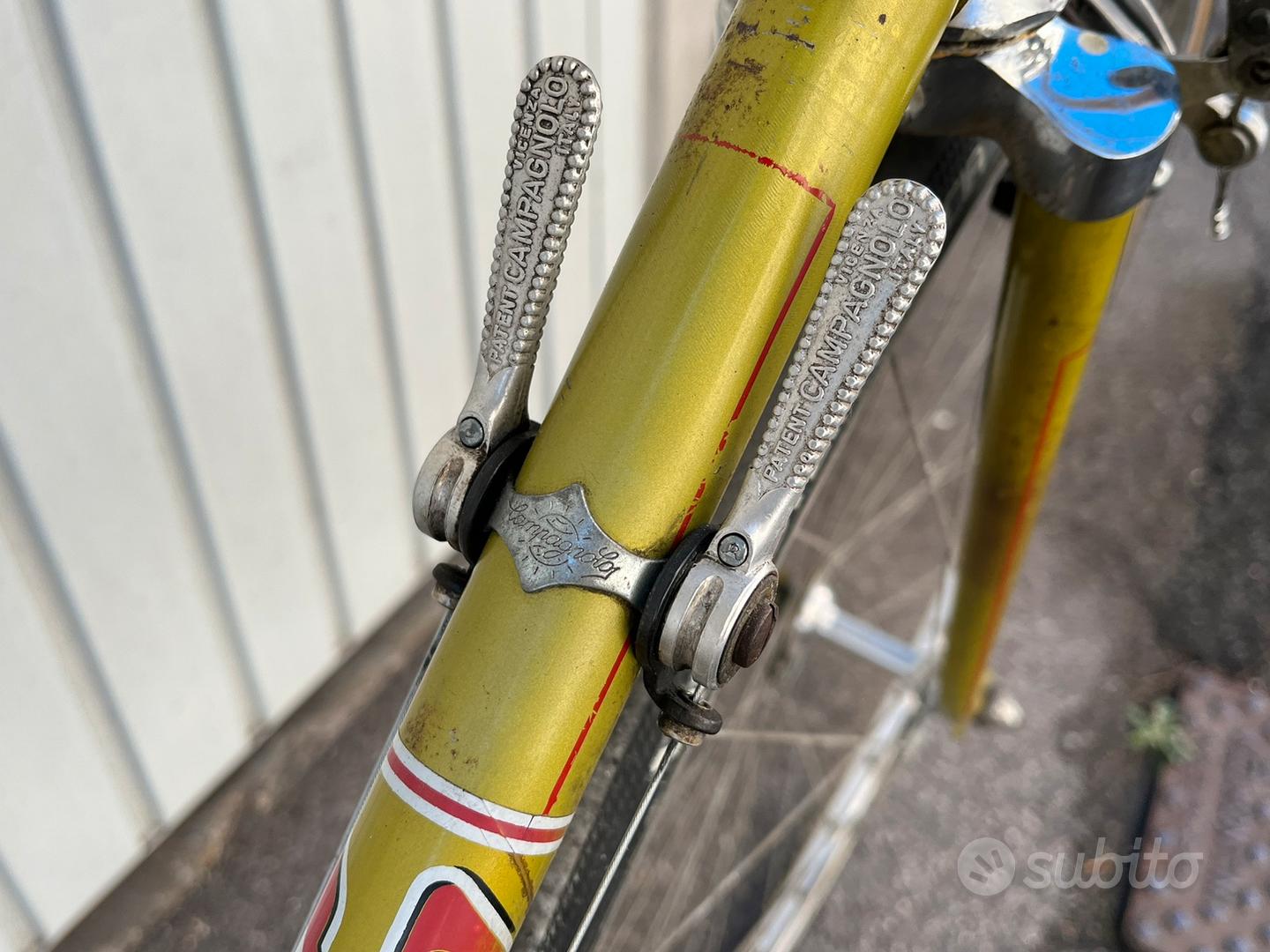 Mercatino biciclette d'epoca, bici vintage e ricambi