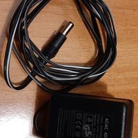AC/DC Adattatore MOD 891-B230A1-301 9V