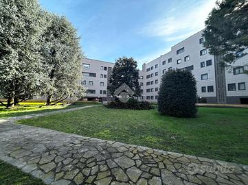 4 LOCALI A SETTIMO MILANESE