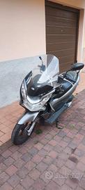 PCX 125 incidentato
