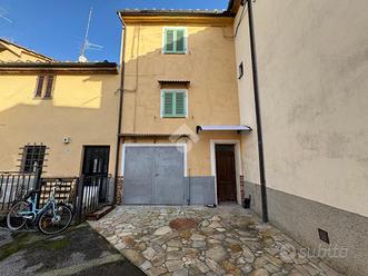 CASA DI CORTE A PISTOIA