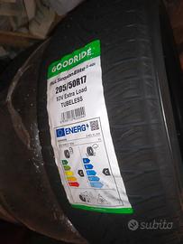 Pneumatici 4 stagioni 205 50 R17 nuovi