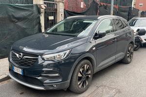 Grandland x in garanzia