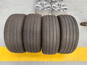 4 gomme usate estive 245 45 18 Goodyear Eagle F1 A