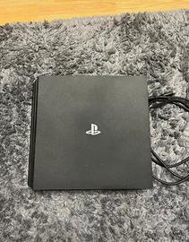 Playstation 4 Pro da 1 terabyte