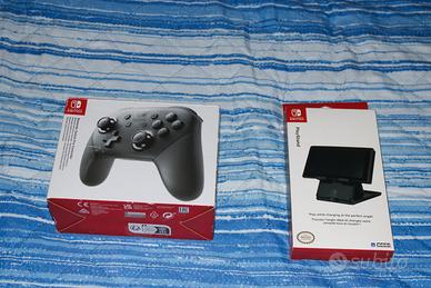 Nintendo Switch Pro Controller e Hori PlayStand